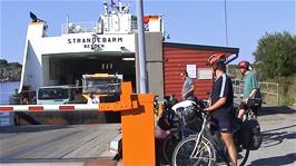 Our ferry arrives at the Langevåg ferry quay, 37.3 miles into the ride